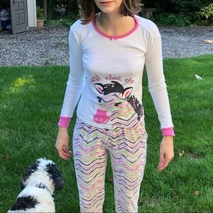 Gymboree zebra Wild About Sleep Pajamas